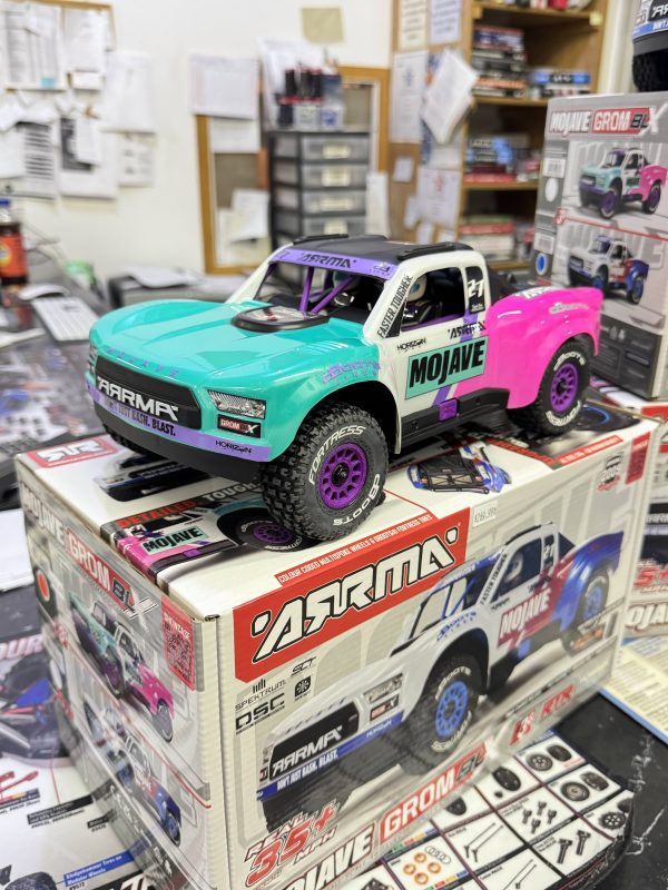 ARRMA 1/16 MOJAVE GROM 223S DSC 4X4 RTR Brushless Desert Truck, Teal (Battery & Charger Included) NEW!