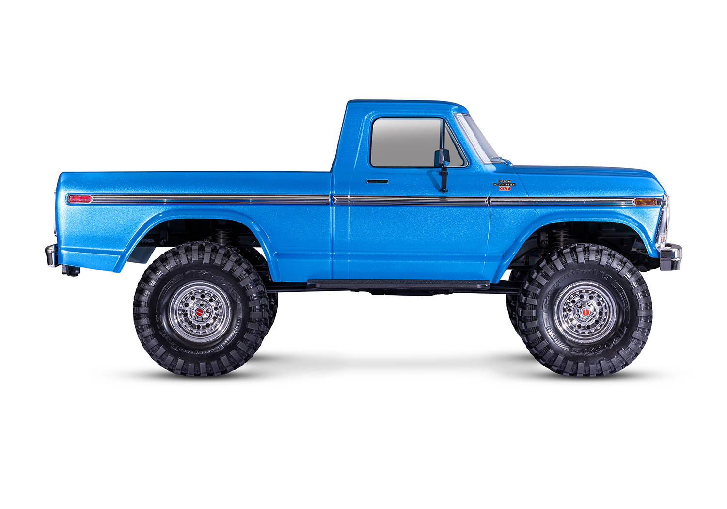 Traxxas TRX-4 1979 Ford F-150 Ranger XLT 4WD RTR Rock Crawler Trail Truck with Clipless Body blue Brand New! - Image 4